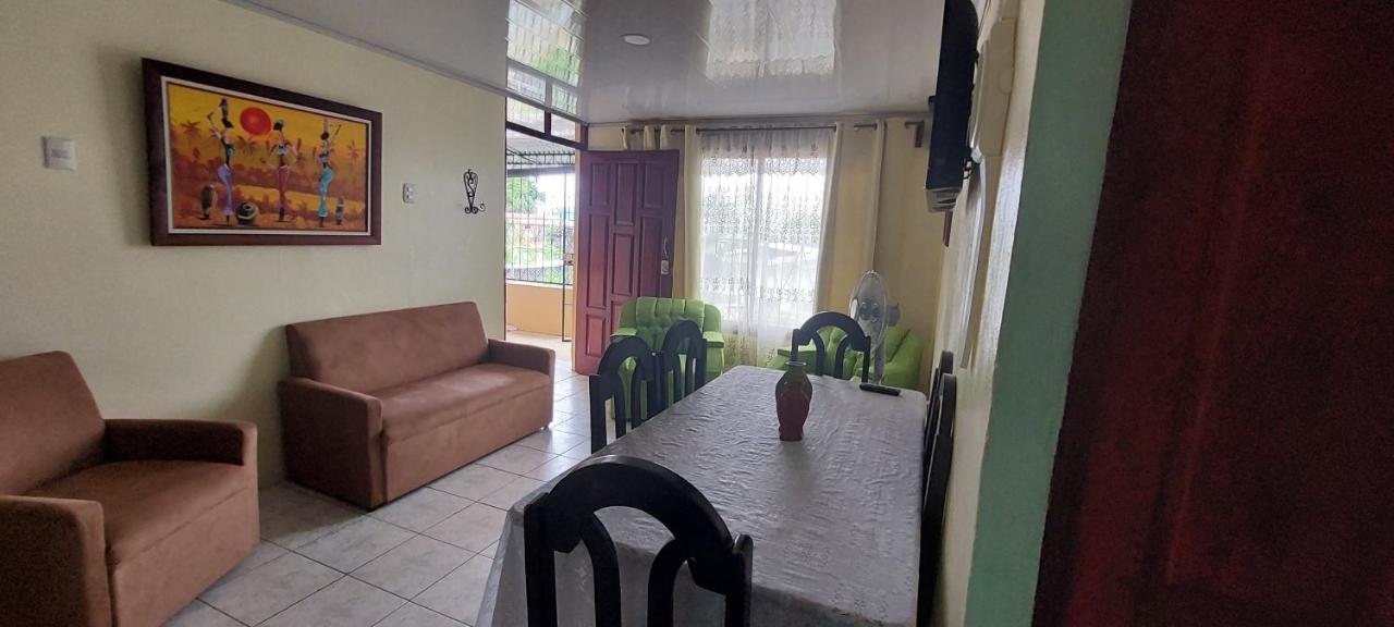 Hostel Casa Marina Puerto Limon Ngoại thất bức ảnh