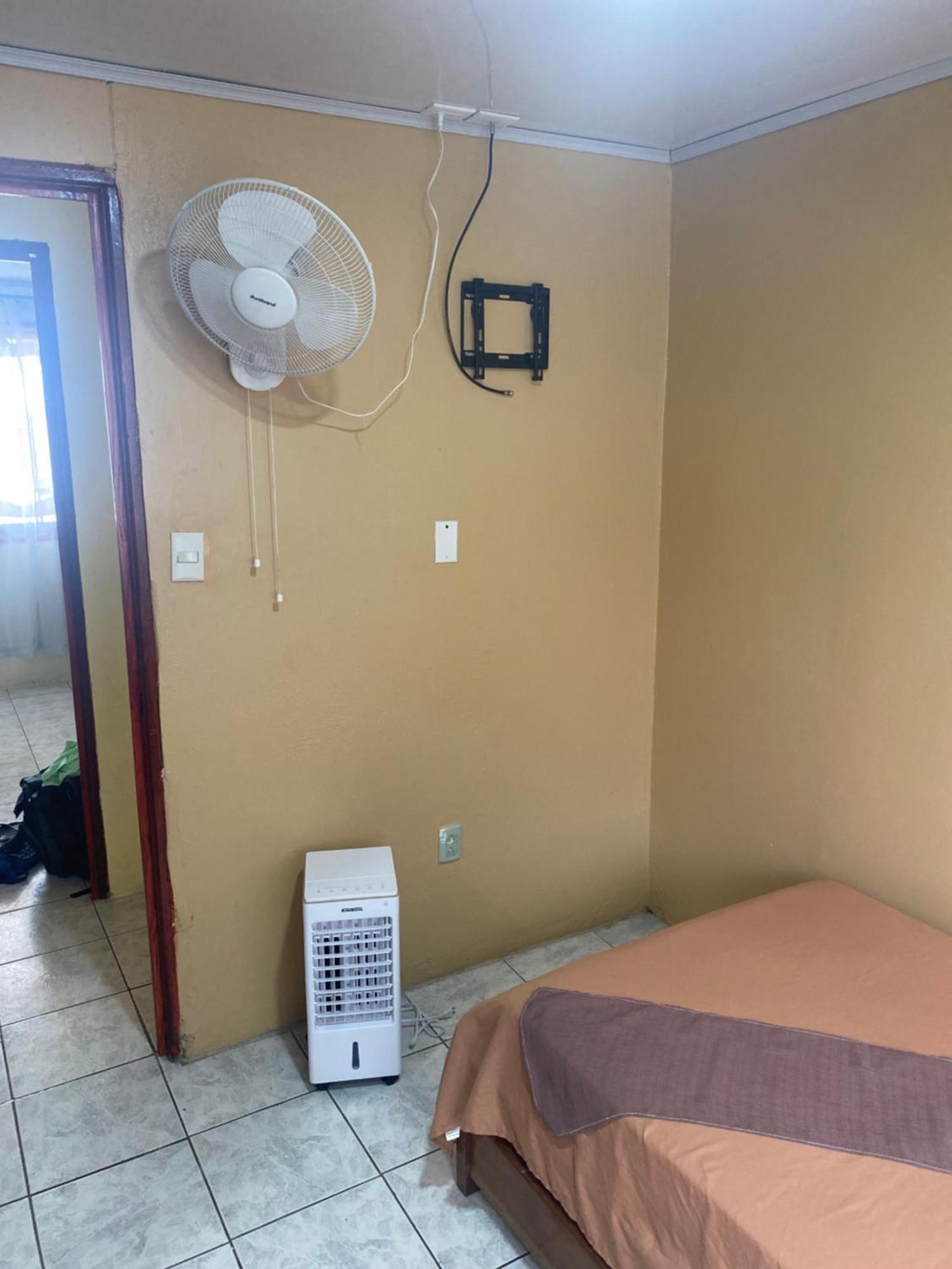 Hostel Casa Marina Puerto Limon Ngoại thất bức ảnh