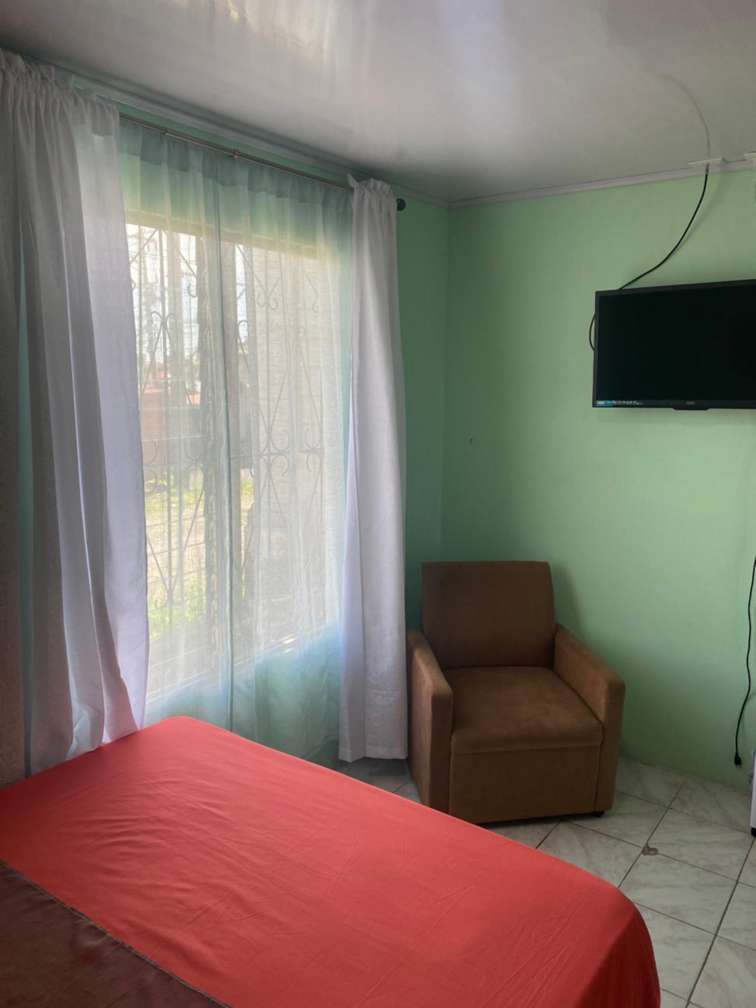 Hostel Casa Marina Puerto Limon Ngoại thất bức ảnh