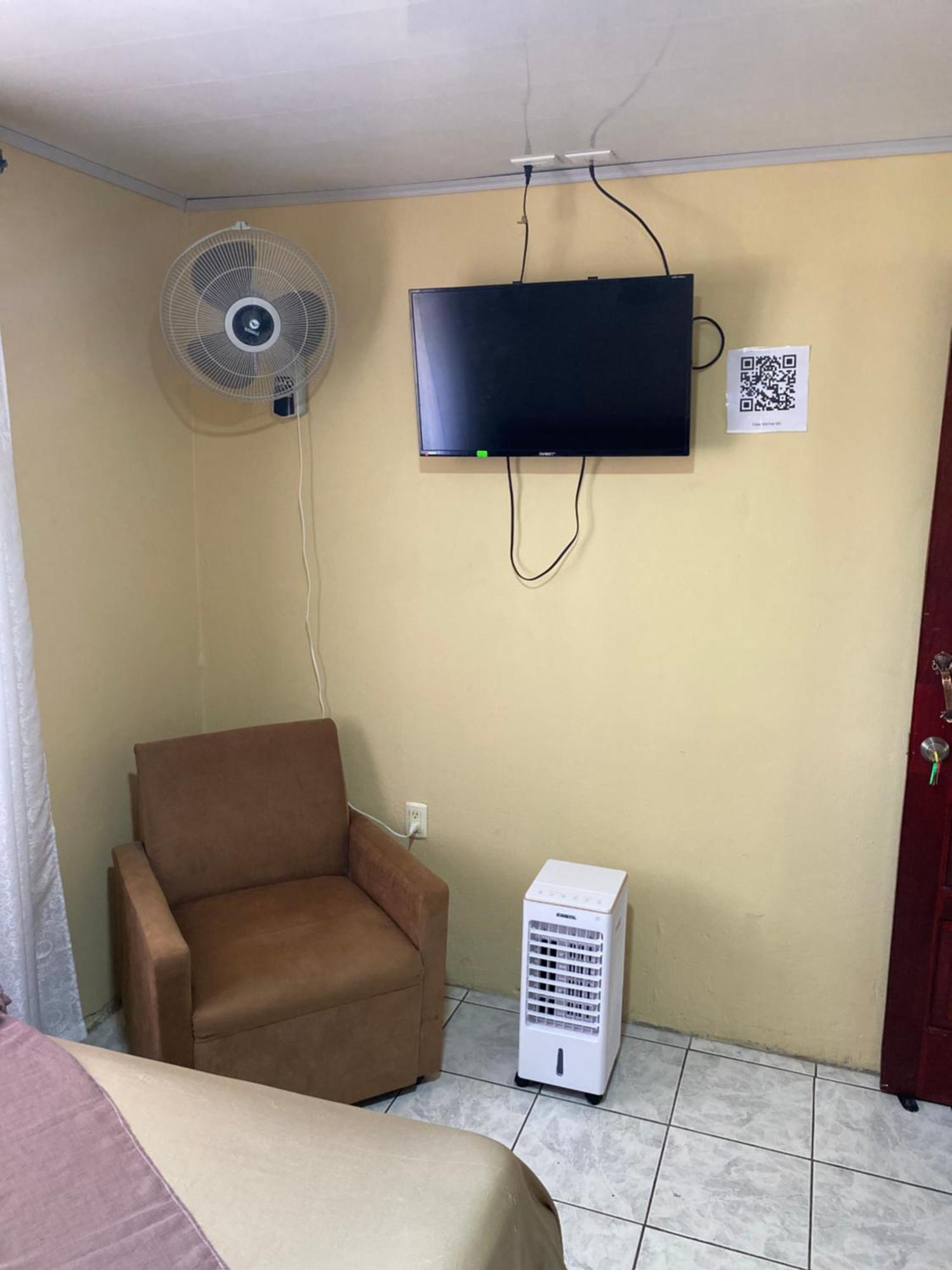 Hostel Casa Marina Puerto Limon Ngoại thất bức ảnh