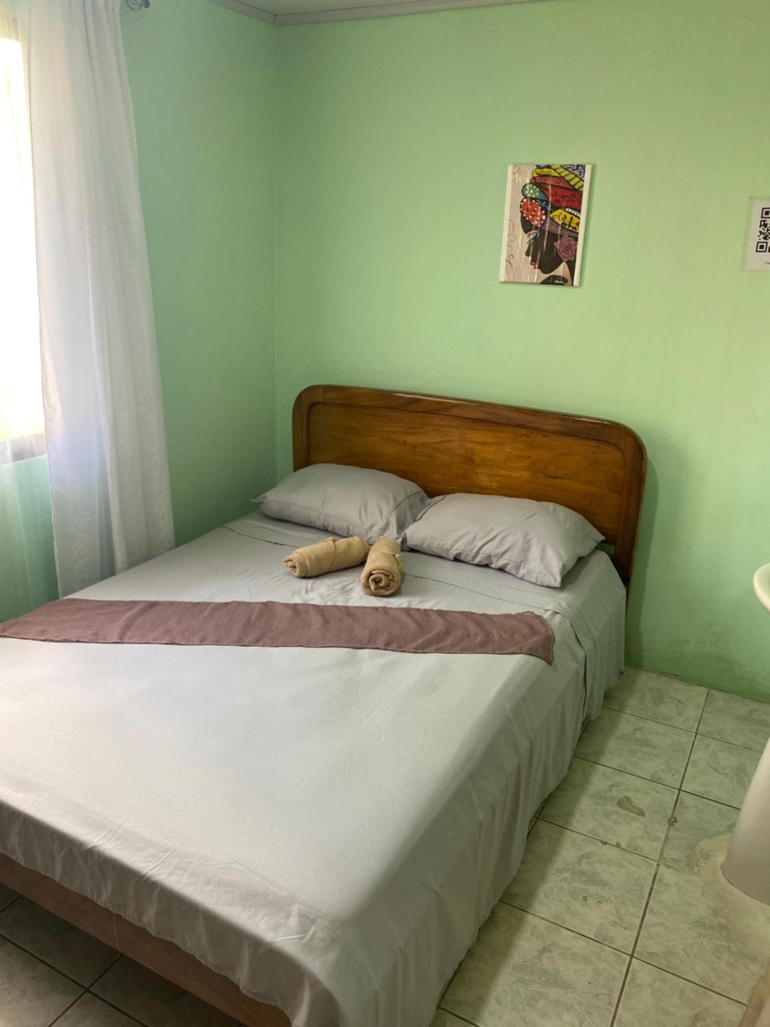 Hostel Casa Marina Puerto Limon Ngoại thất bức ảnh