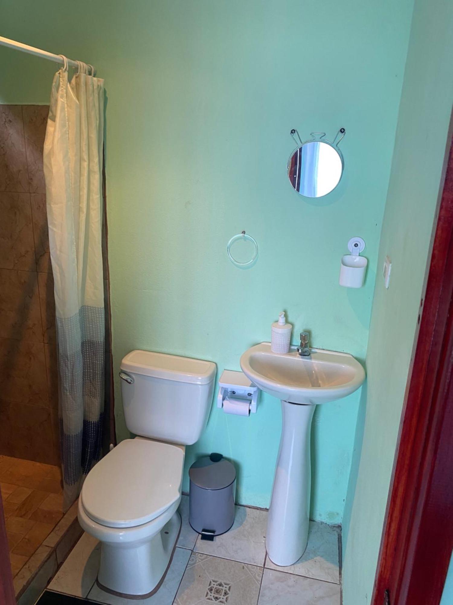 Hostel Casa Marina Puerto Limon Ngoại thất bức ảnh